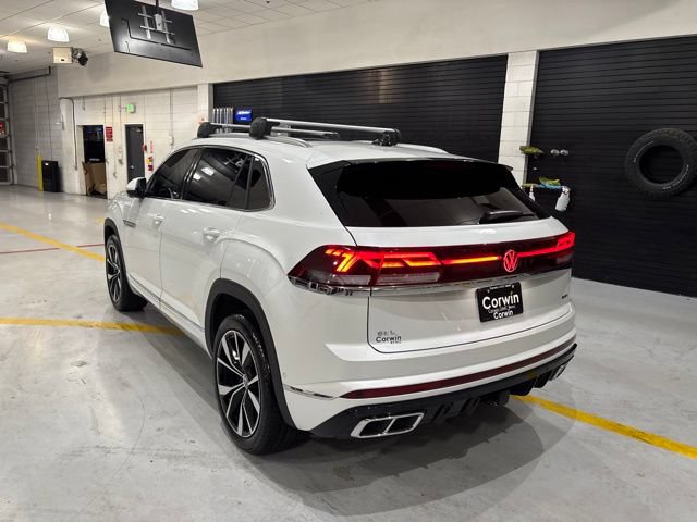 Used 2026 Volkswagen Atlas Cross Sport SEL Premium R-Line AWD/4WD image 6