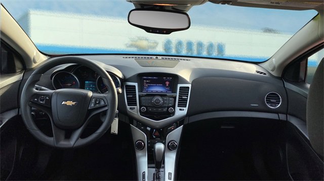 Used 2016 Chevrolet Cruze LT image 15