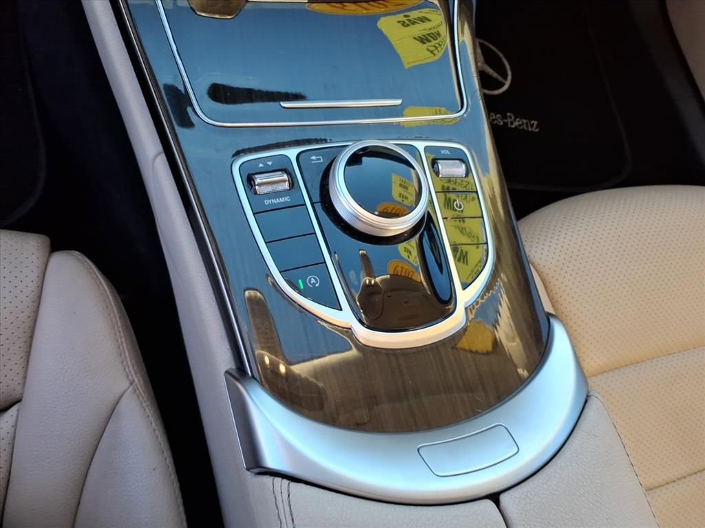 Used 2019 Mercedes-Benz C 300 Sedan image 33