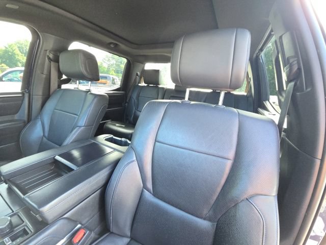 Used 2023 Toyota Tundra Platinum w/ Advanced Package AWD/4WD image 23