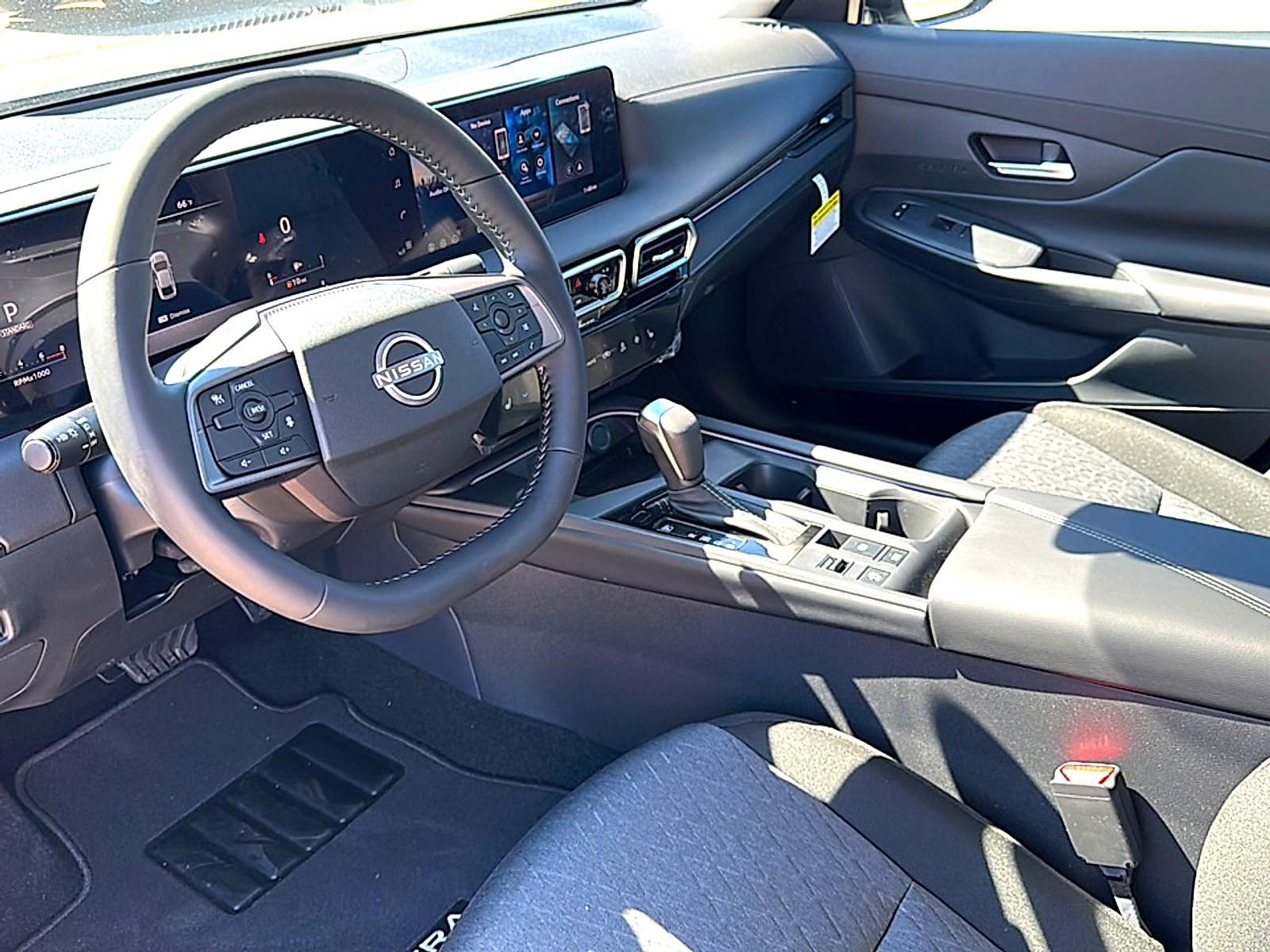New 2026 Nissan Sentra SV w/ SV Convenience Package image 9