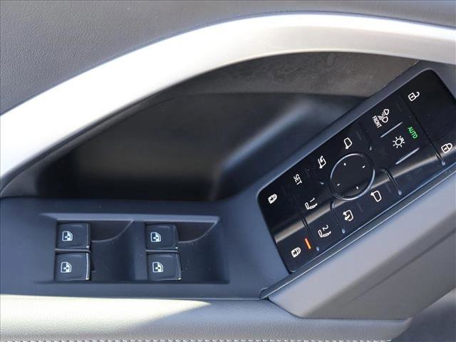 Used 2025 Audi Q5 Prestige AWD/4WD image 13