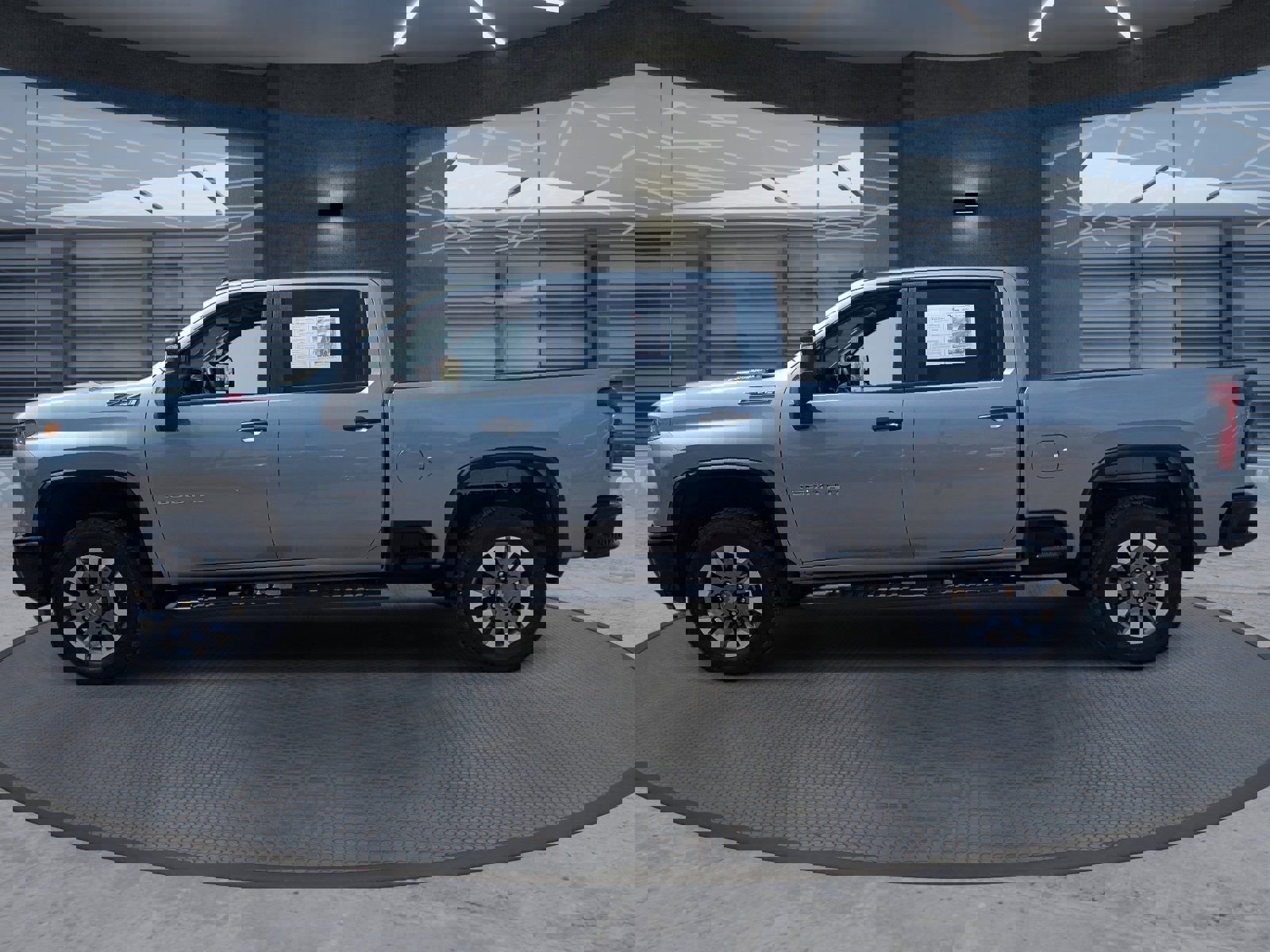 Used 2025 Chevrolet Silverado 2500 Custom w/ Custom Value Package image 3