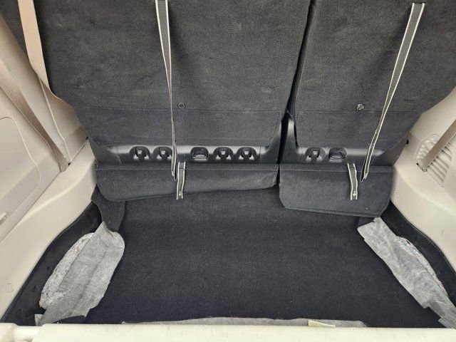 Used 2023 Chrysler Pacifica Limited image 35