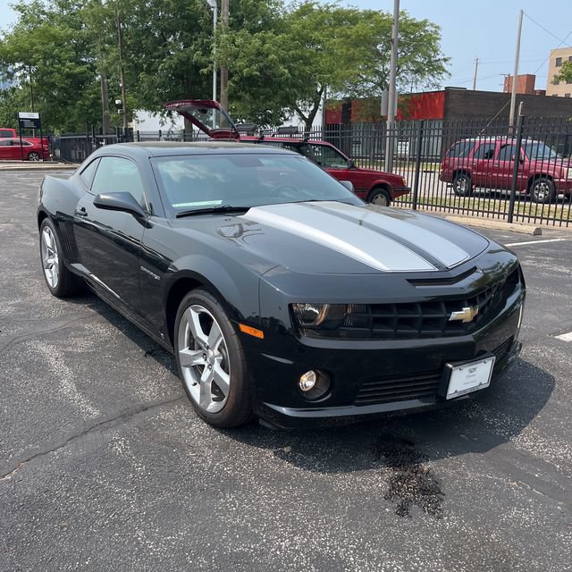 Used 2010 Chevrolet Camaro SS w/ RS Package RWD image 12