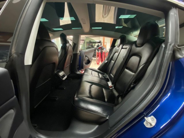 Used 2019 Tesla Model 3 Long Range image 19