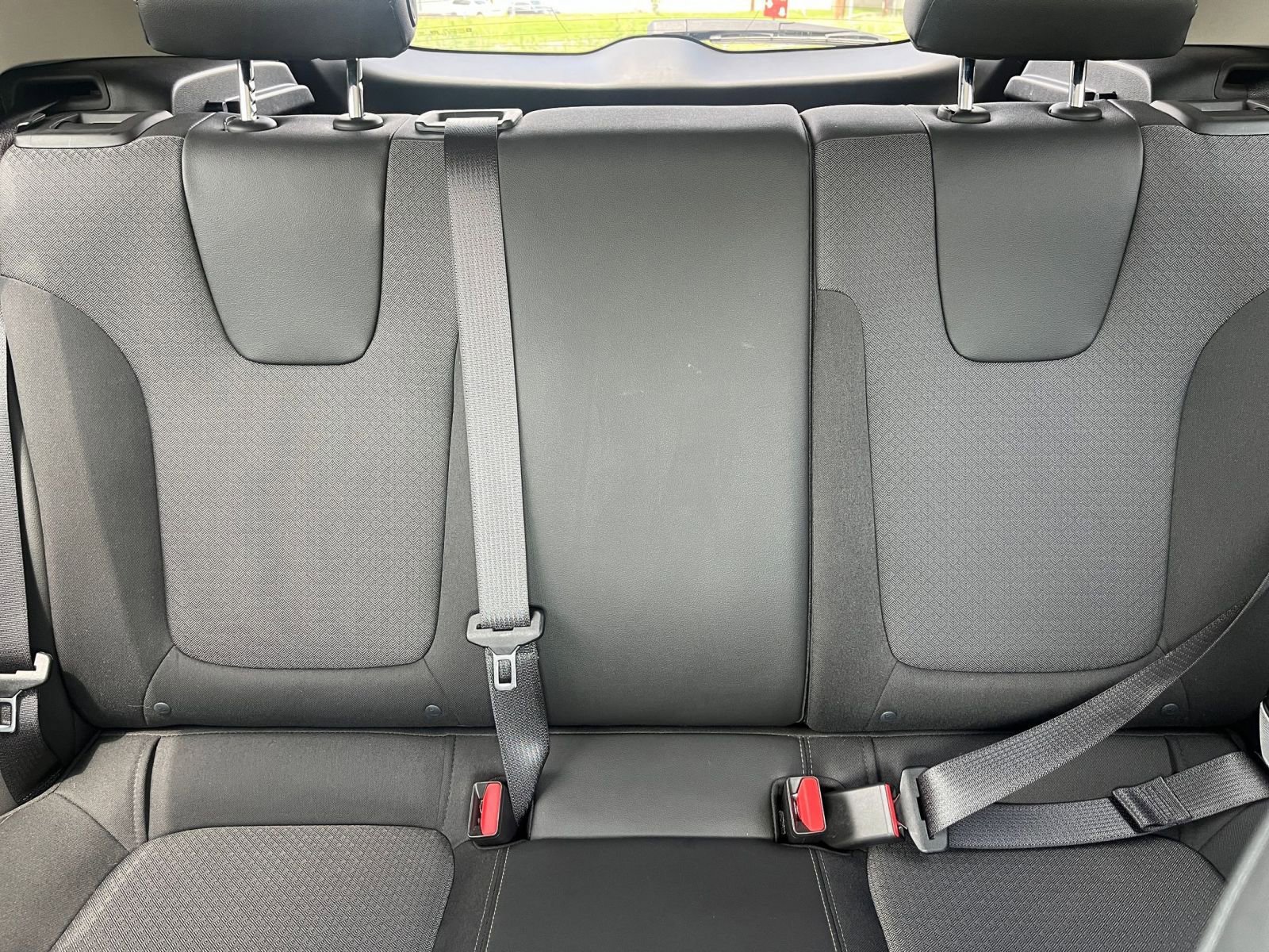 Used 2025 Buick Encore GX Preferred FWD image 35