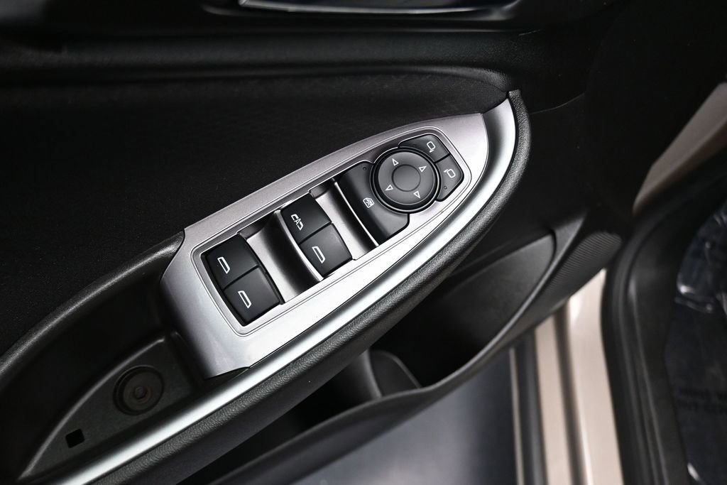 Used 2023 Chevrolet Malibu LT FWD image 10