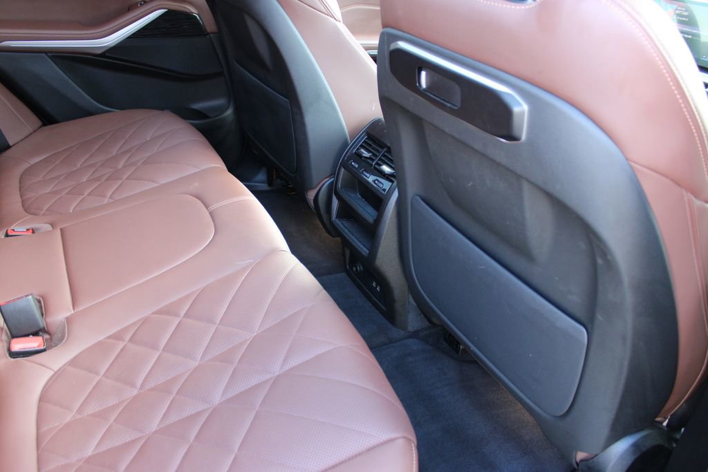 Used 2024 BMW X5 xDrive40i w/ M Sport Package image 47