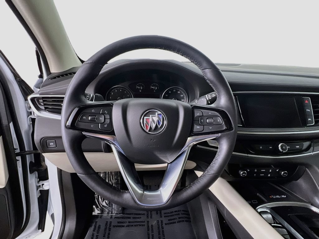 Used 2022 Buick Enclave Essence FWD image 9