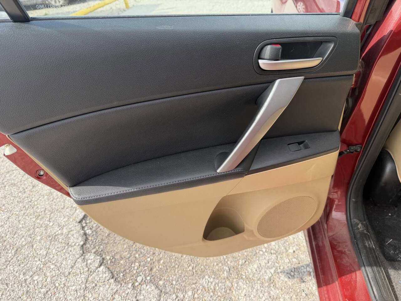 Used 2011 MAZDA MAZDA3 s Grand Touring w/ Tech Pkg FWD image 15