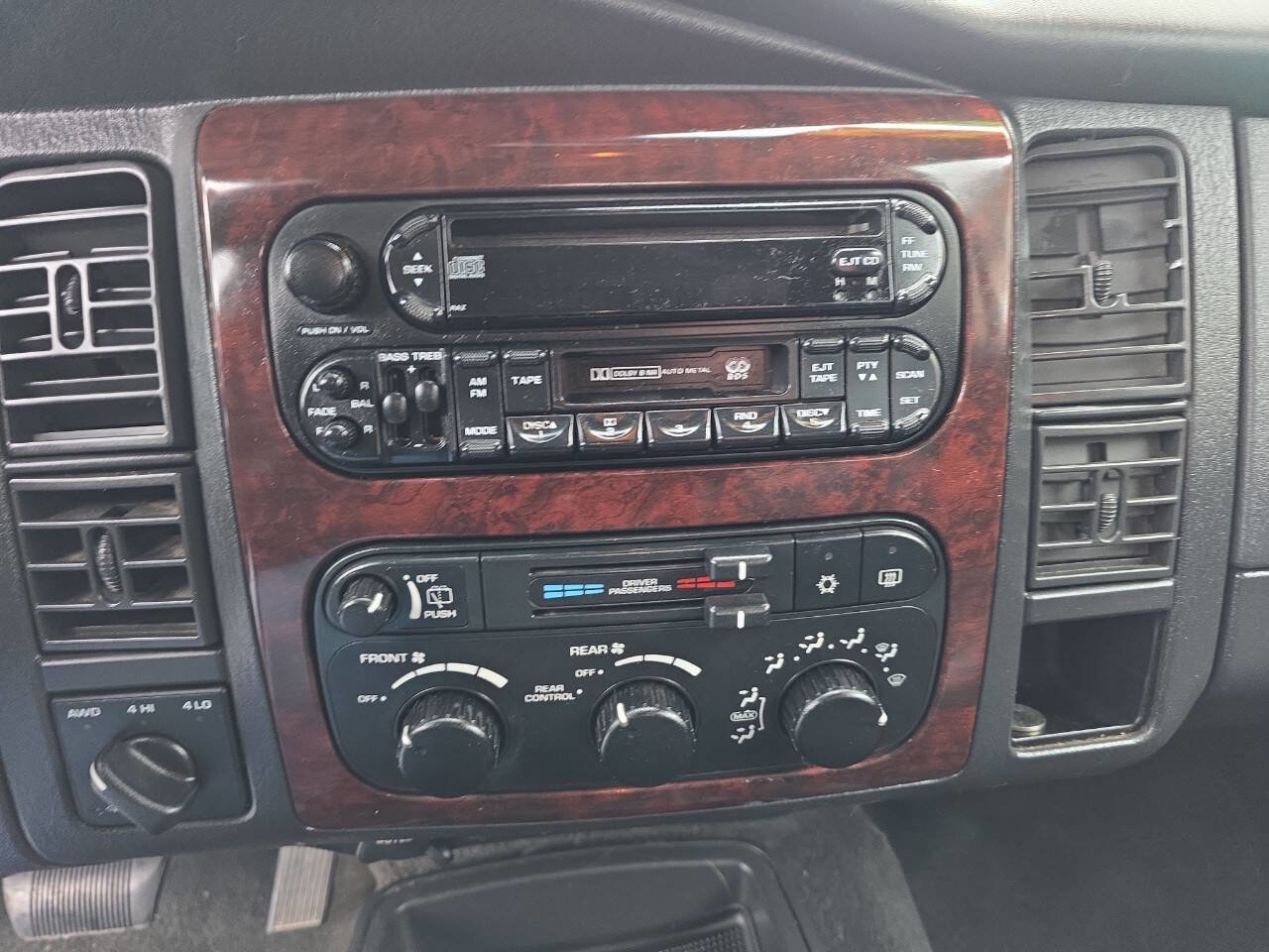 Used 2002 Dodge Durango SLT Plus image 22