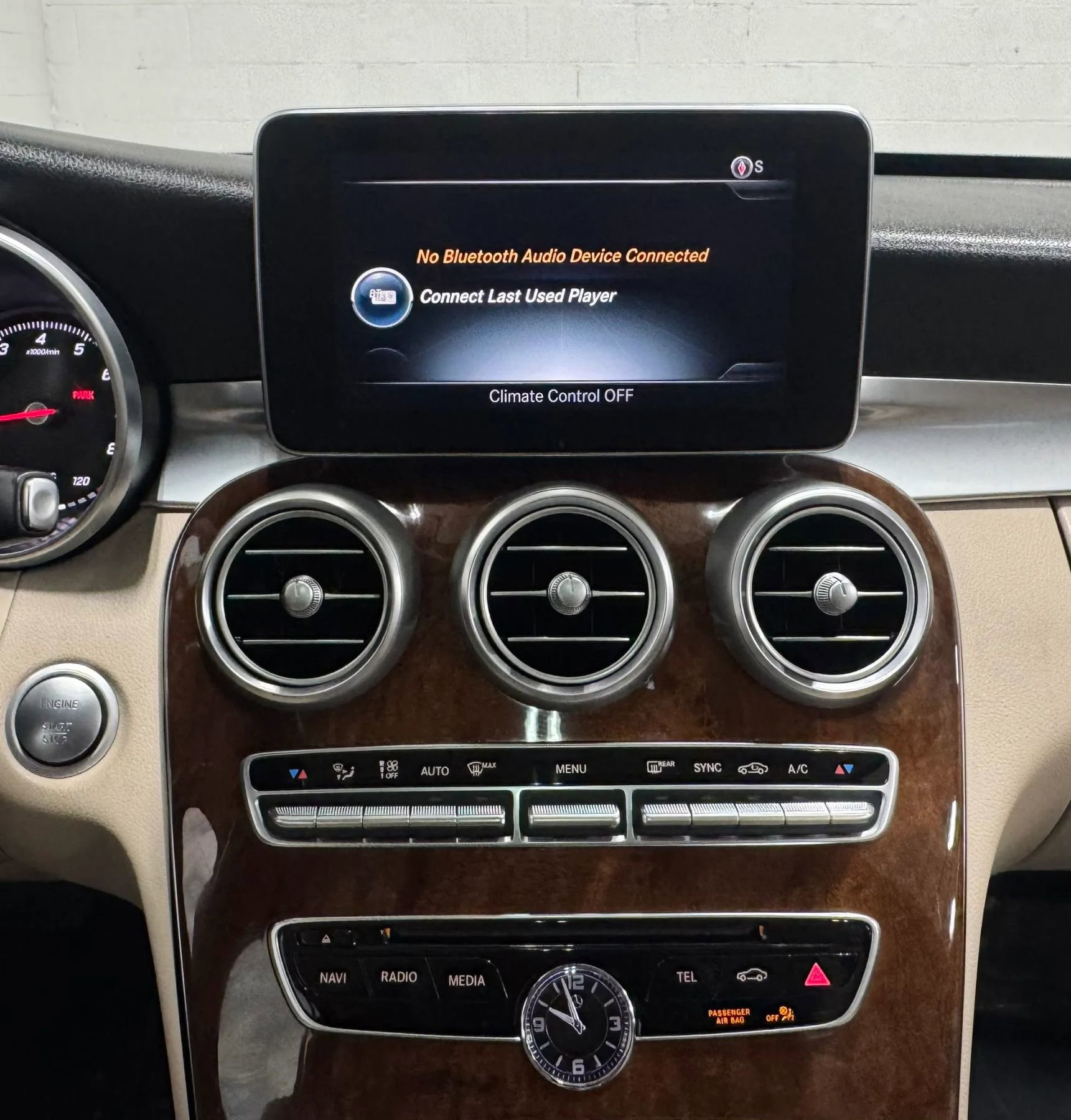 Used 2016 Mercedes-Benz C 300 4MATIC Sedan image 19