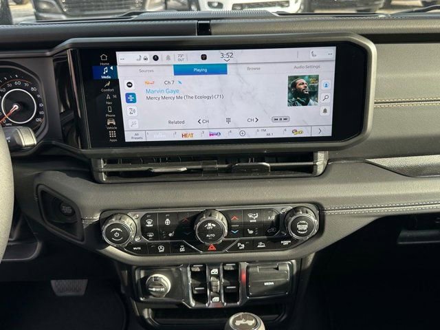 New 2025 Jeep Wrangler Sahara w/ Technology Group image 26