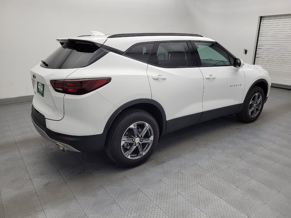 Used 2024 Chevrolet Blazer LT w/ Convenience Package FWD image 10