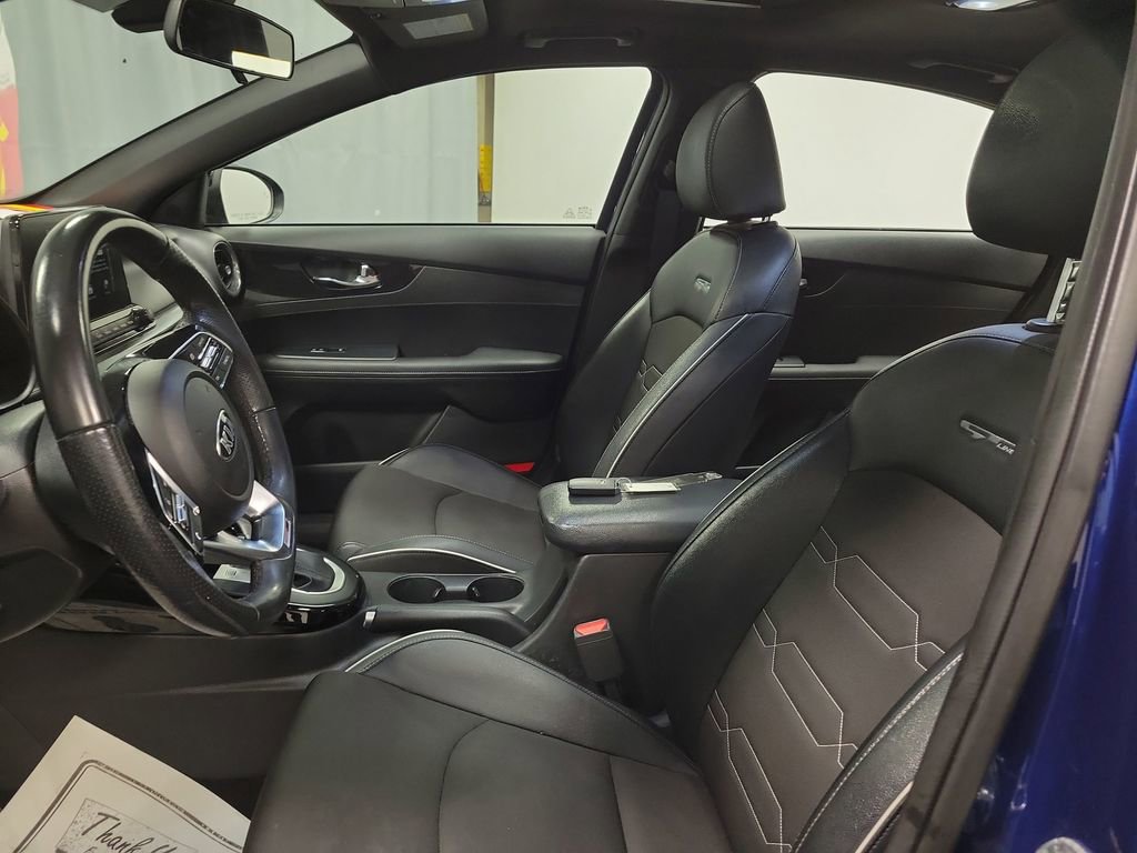 Used 2021 Kia Forte GT-Line w/ GT-Line Premium Package image 12