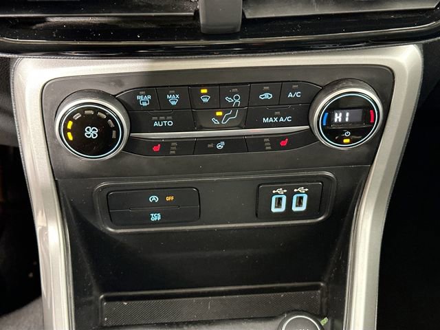 Used 2021 Ford EcoSport Titanium image 15