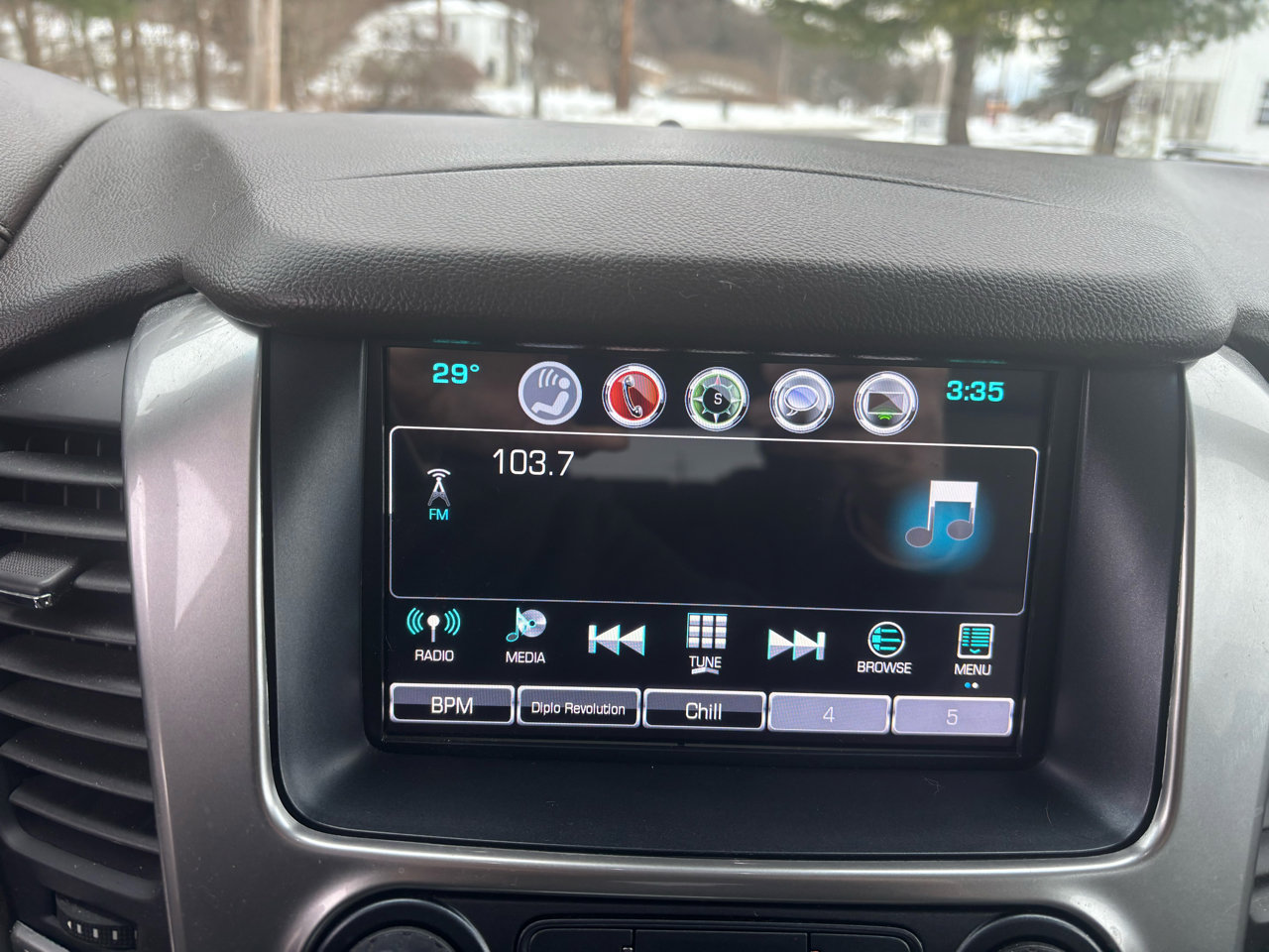 Used 2018 Chevrolet Tahoe LT image 25