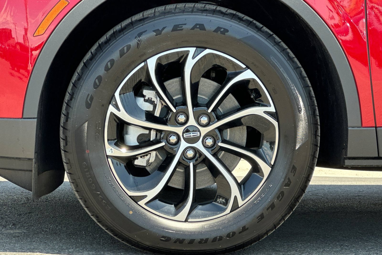 New 2026 Lincoln Nautilus Premier AWD/4WD image 25