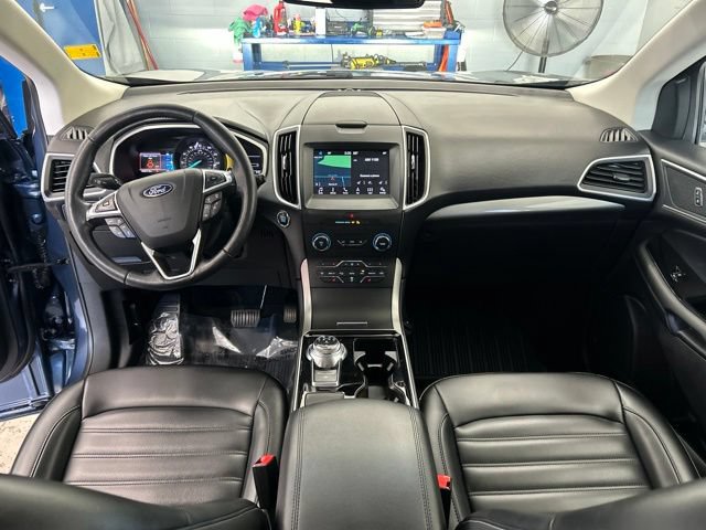 Used 2019 Ford Edge SEL w/ Equipment Group 201A AWD/4WD image 11