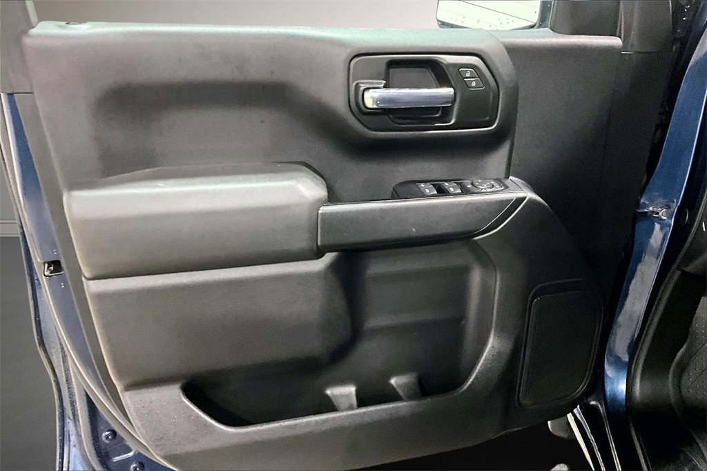 Used 2020 Chevrolet Silverado 1500 Custom Trail Boss w/ Custom Convenience Package image 19