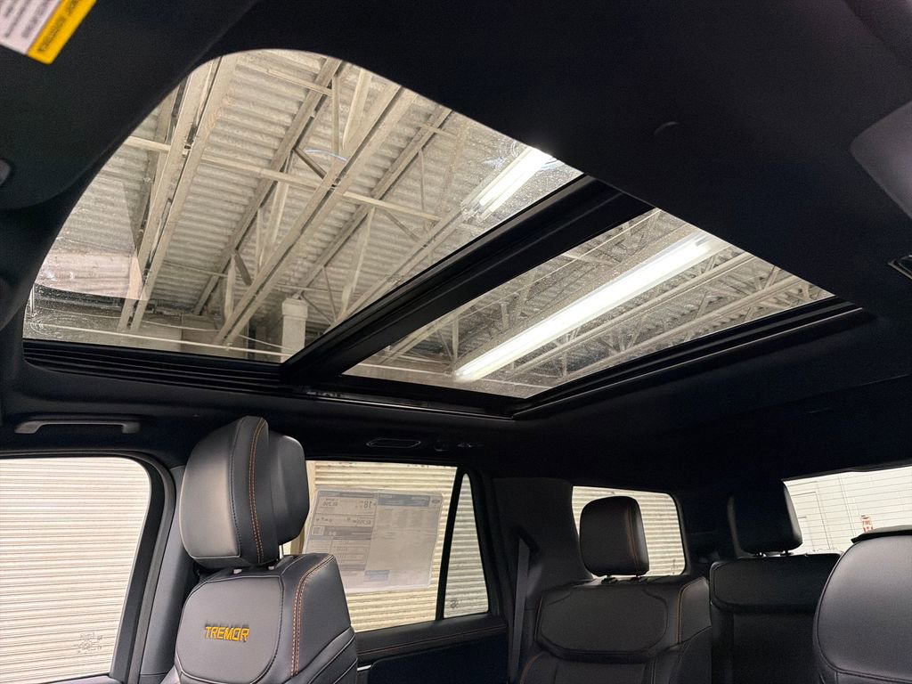 New 2026 Ford Expedition Tremor AWD/4WD image 9