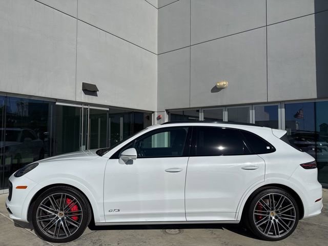 Used 2021 Porsche Cayenne GTS image 4