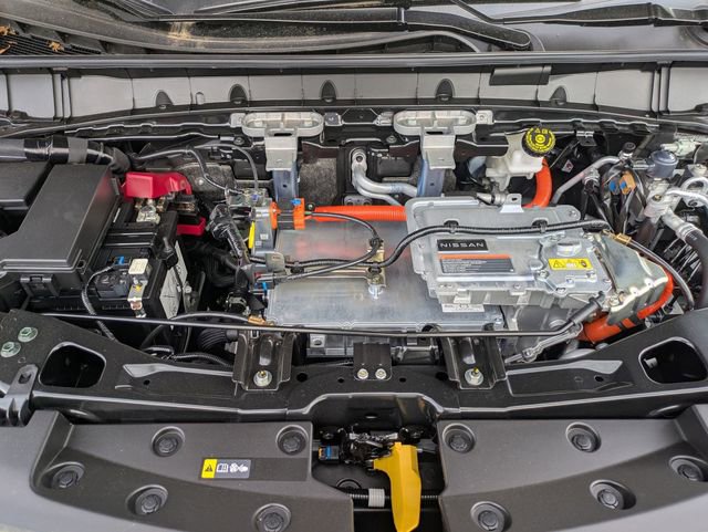 New 2026 Nissan Leaf SV+ w/ Floor Mat Package (SV+) FWD image 12