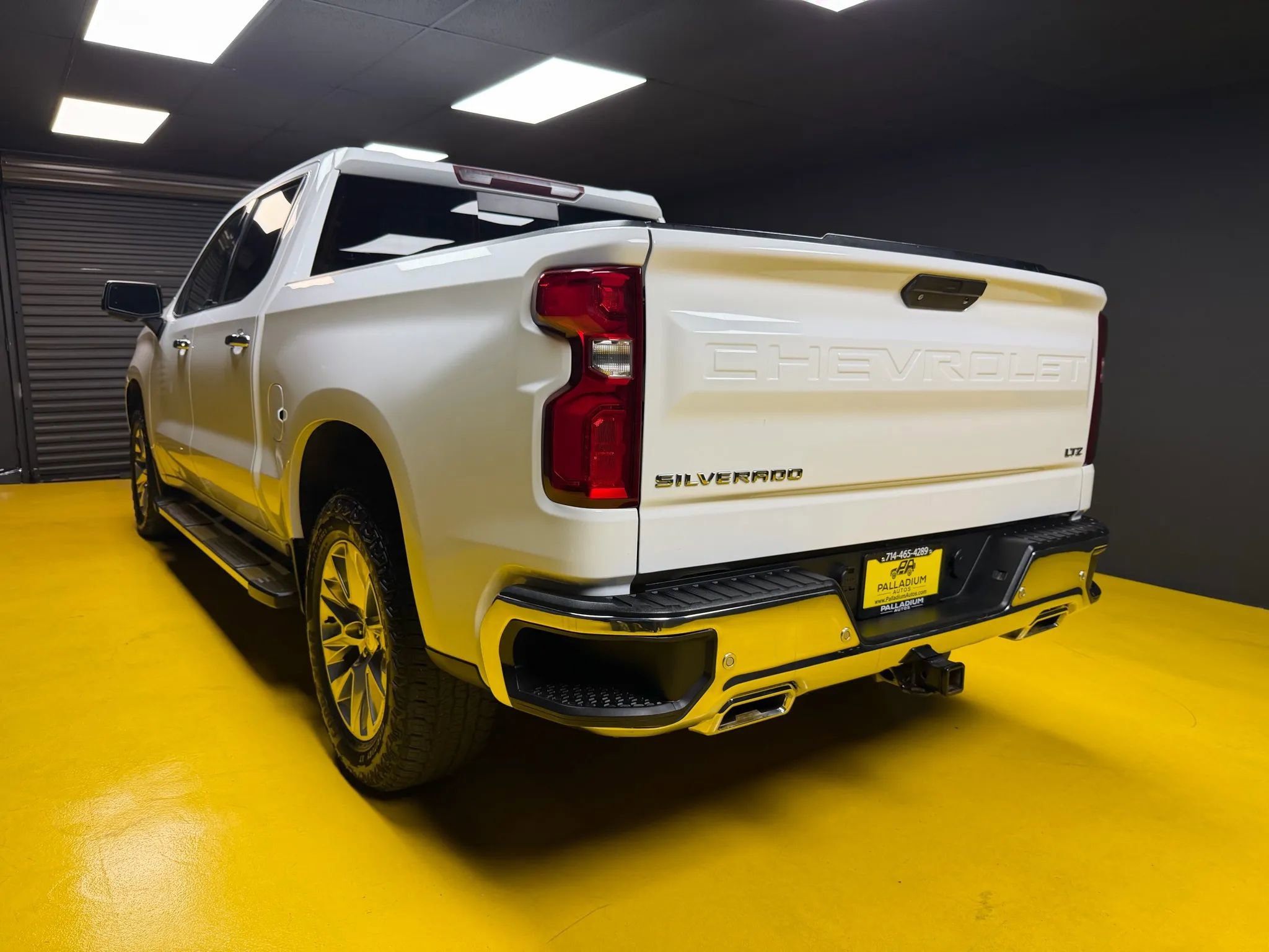 Used 2020 Chevrolet Silverado 1500 LTZ image 4