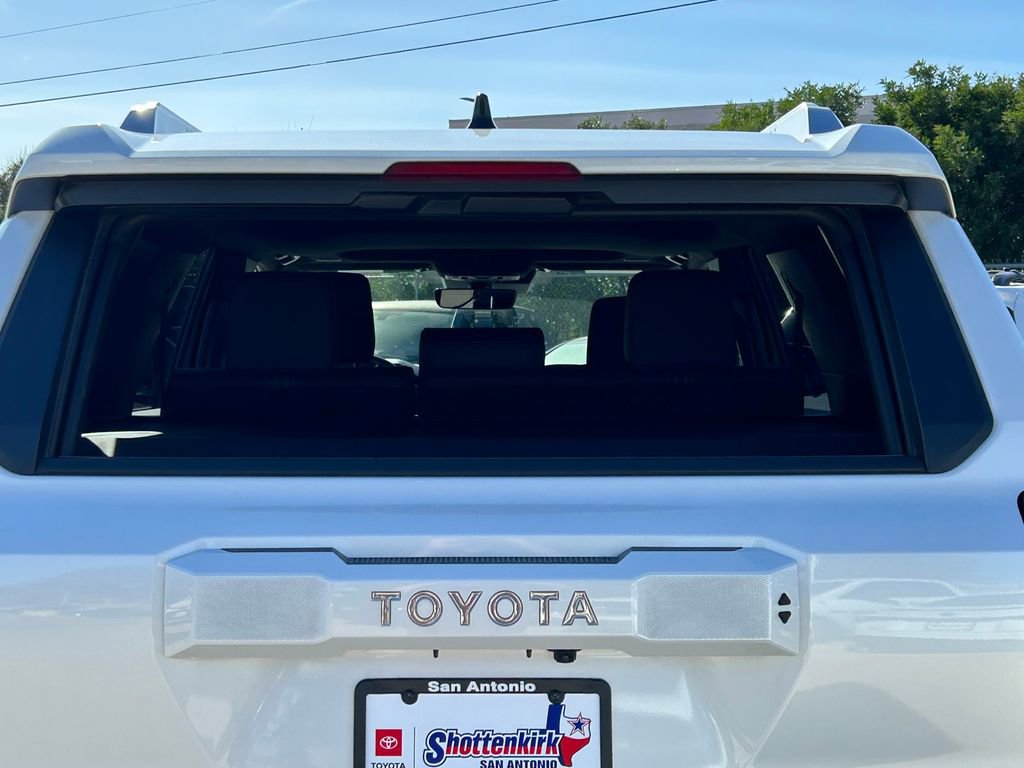 Certified 2025 Toyota 4Runner Limited AWD/4WD image 17