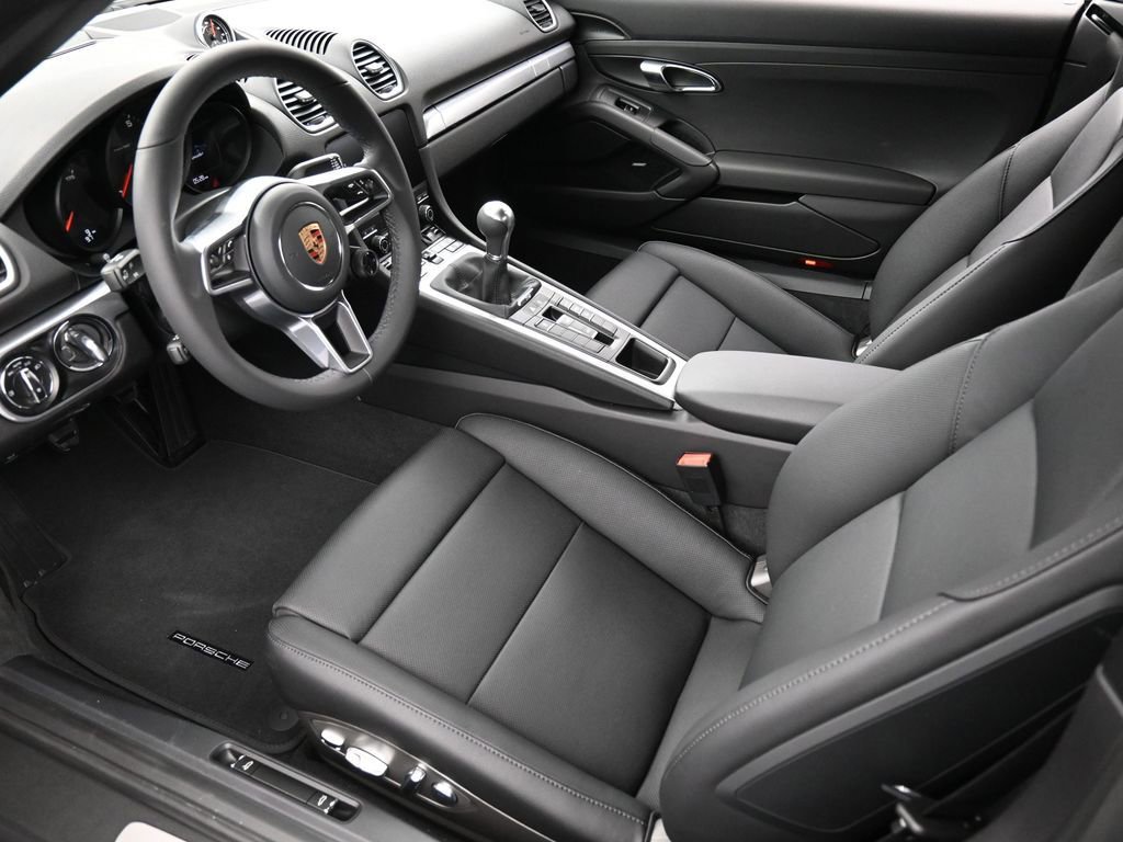 New 2025 Porsche 718 Boxster RWD image 4