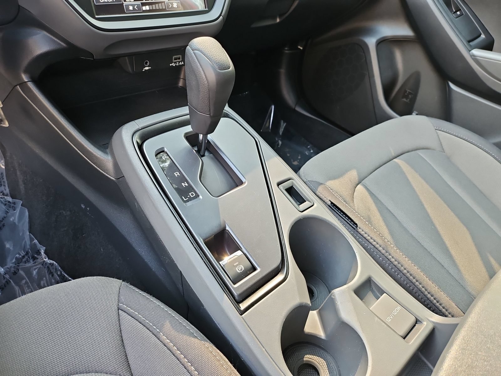 Used 2024 Subaru Crosstrek 2.0i w/ Crosstrek Mirror Package AWD/4WD image 18