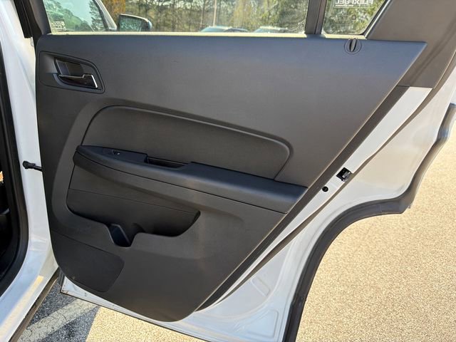 Used 2017 GMC Terrain SLT image 16