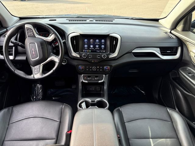 Used 2024 GMC Terrain SLT image 18