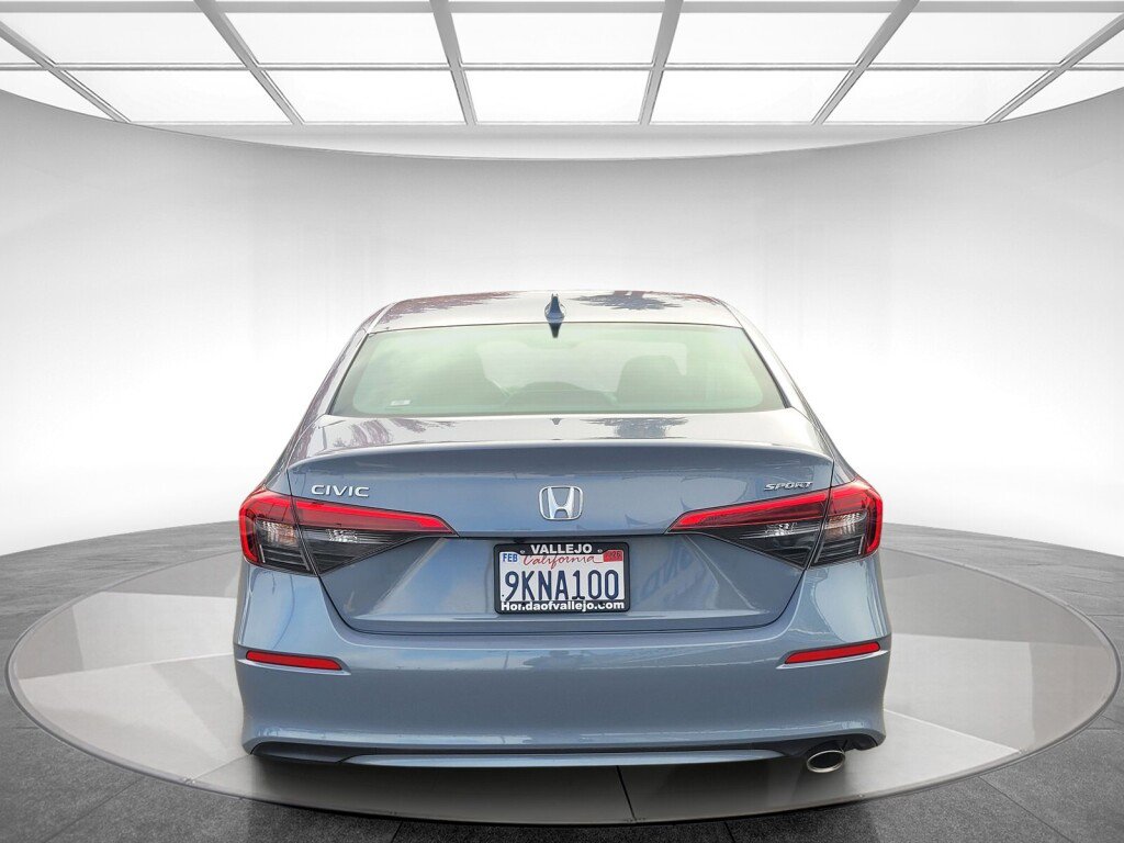 Certified 2024 Honda Civic Sport image 5
