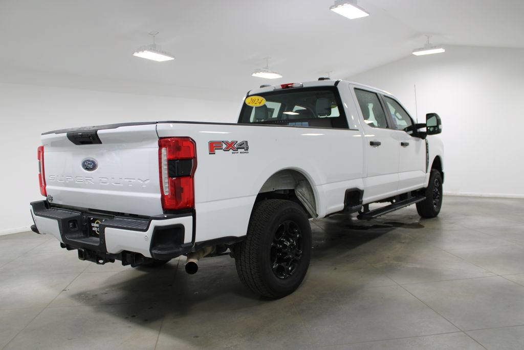 Used 2024 Ford F250 XL w/ STX Appearance Package AWD/4WD image 12