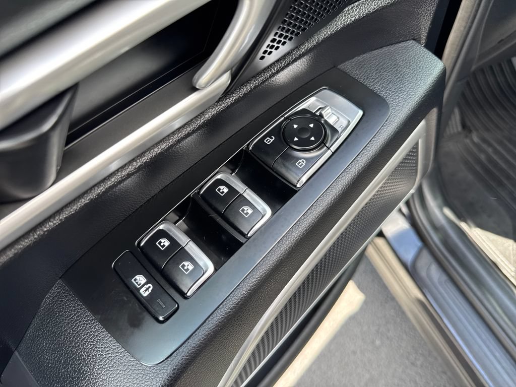 Used 2022 Kia Telluride S AWD/4WD image 11