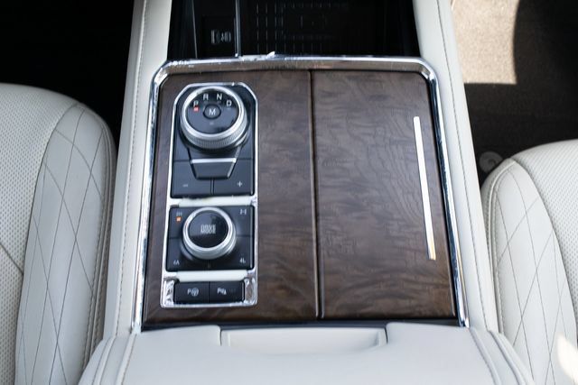 Used 2020 Ford Expedition Max Platinum AWD/4WD image 33