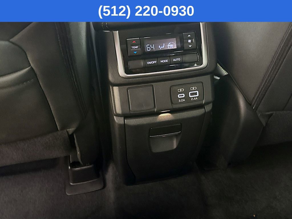 Used 2025 Subaru Ascent Onyx Edition image 30