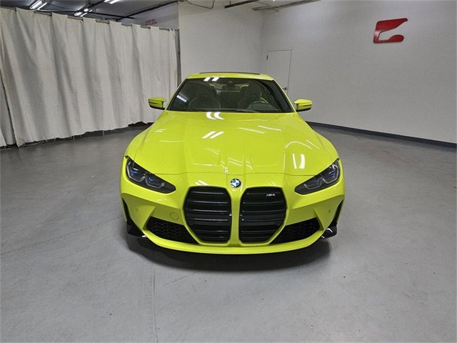 Used 2022 BMW M4 Coupe image 3