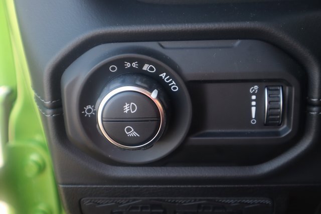 New 2025 Jeep Gladiator Sport image 8