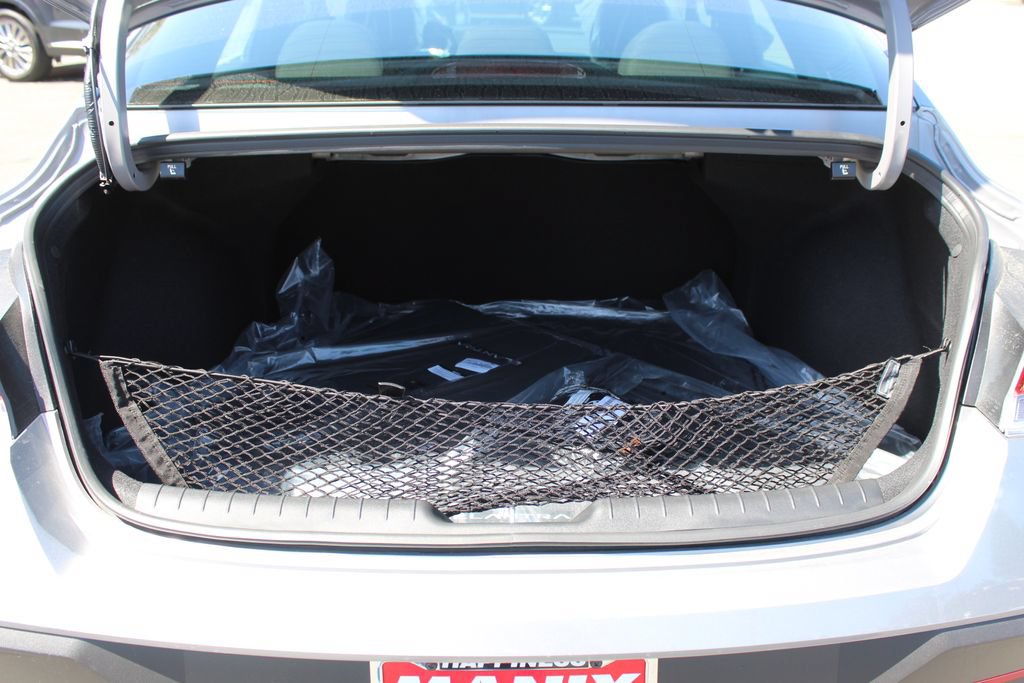 New 2026 Hyundai Elantra Sport FWD image 10