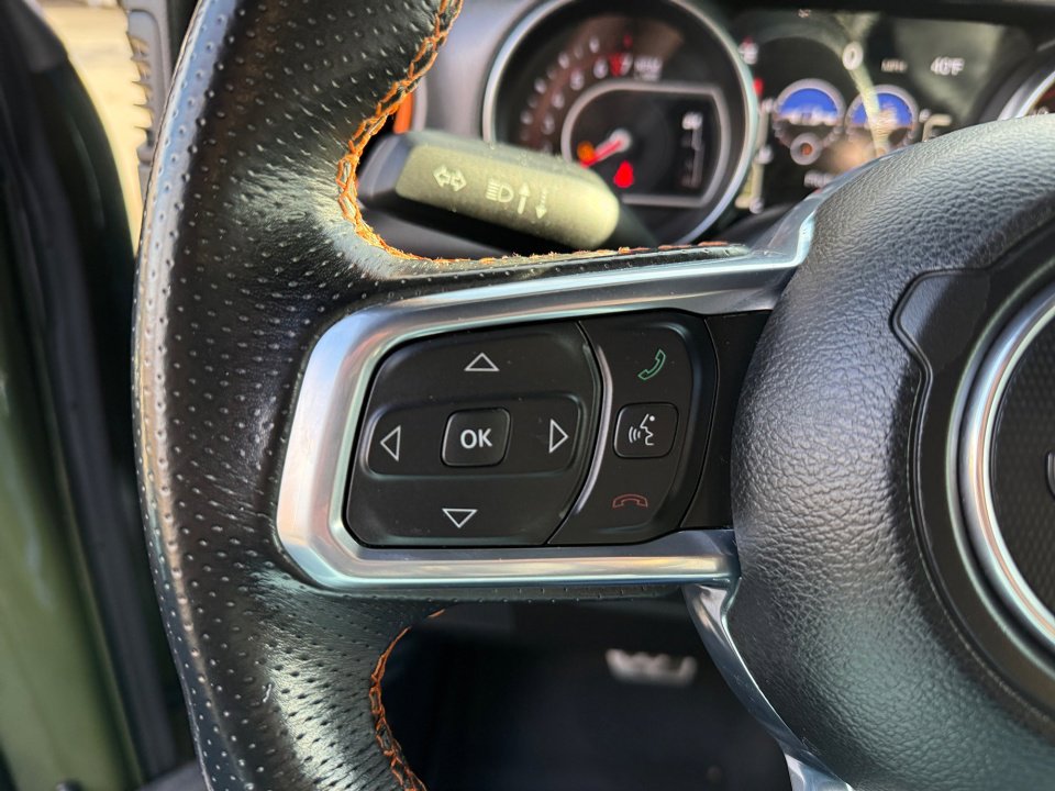 Used 2021 Jeep Gladiator Mojave w/ Trailer Tow Package image 27