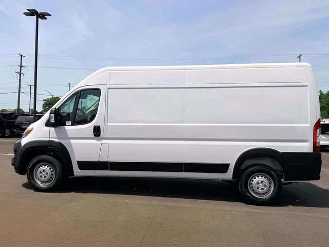 Used 2026 RAM ProMaster 2500 w/ Convenience Group FWD image 3