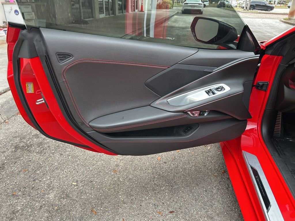 Used 2026 Chevrolet Corvette Stingray Coupe w/ 1LT image 28
