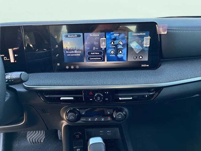 New 2026 Nissan Kicks SV w/ SV Premium Package image 14