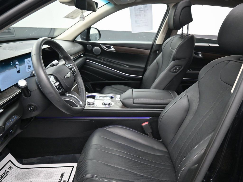 Used 2025 Genesis GV80 2.5T Advanced AWD/4WD image 30