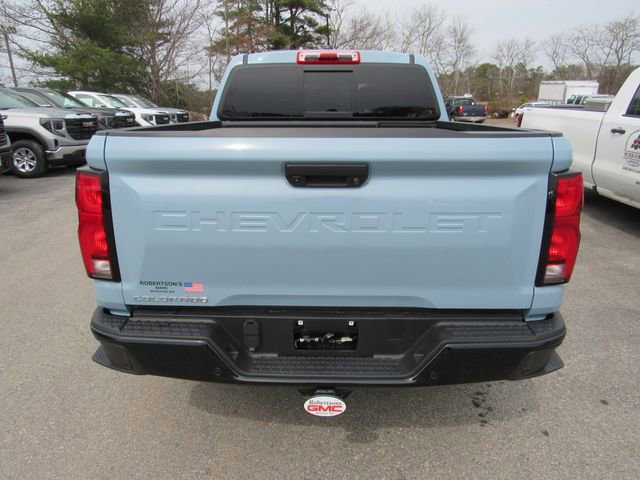 Used 2025 Chevrolet Colorado Z71 w/ Technology Package image 3