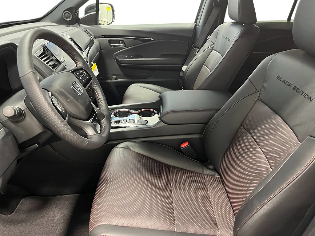 New 2026 Honda Ridgeline Black Edition image 9