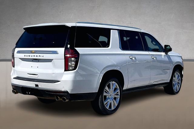 Used 2021 Chevrolet Suburban High Country w/ Premium Package image 2